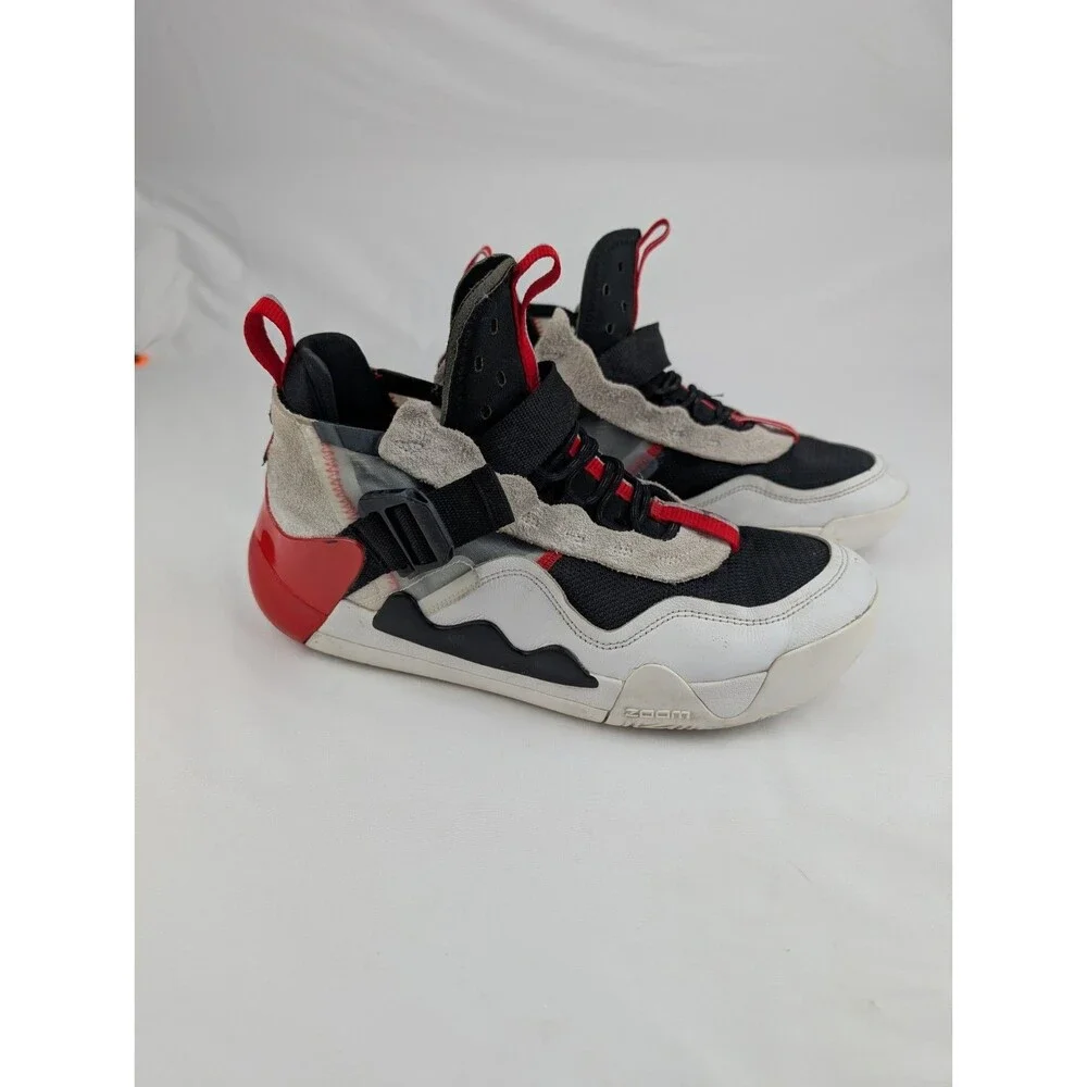 Men's 10 NIKE 2019 Jordan Defy SP Mid Top Sneaker White Red Black CJ7698-106